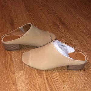 Arcadia Leather Mule - summer beige- Franco Sarto